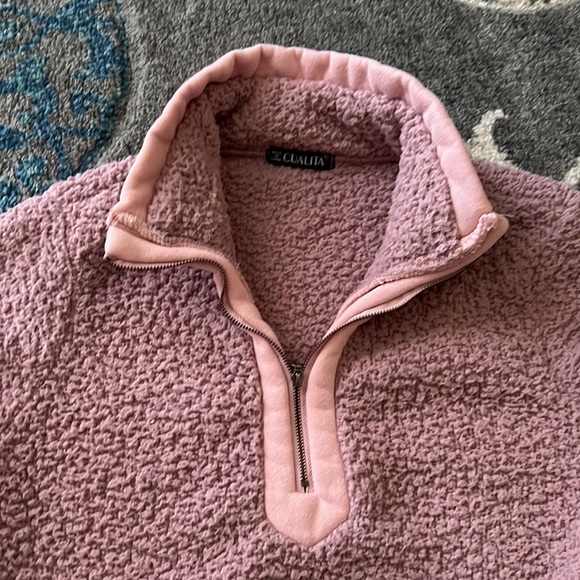 Pink pullover - Picture 2 of 4